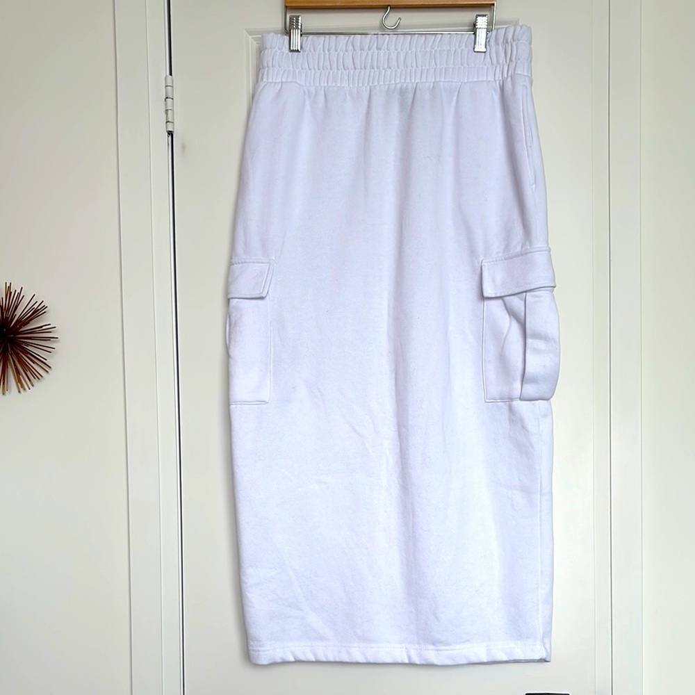NEW Forever 21 White Midi Pencil Sweat Skirt M/L - Picture 3 of 9